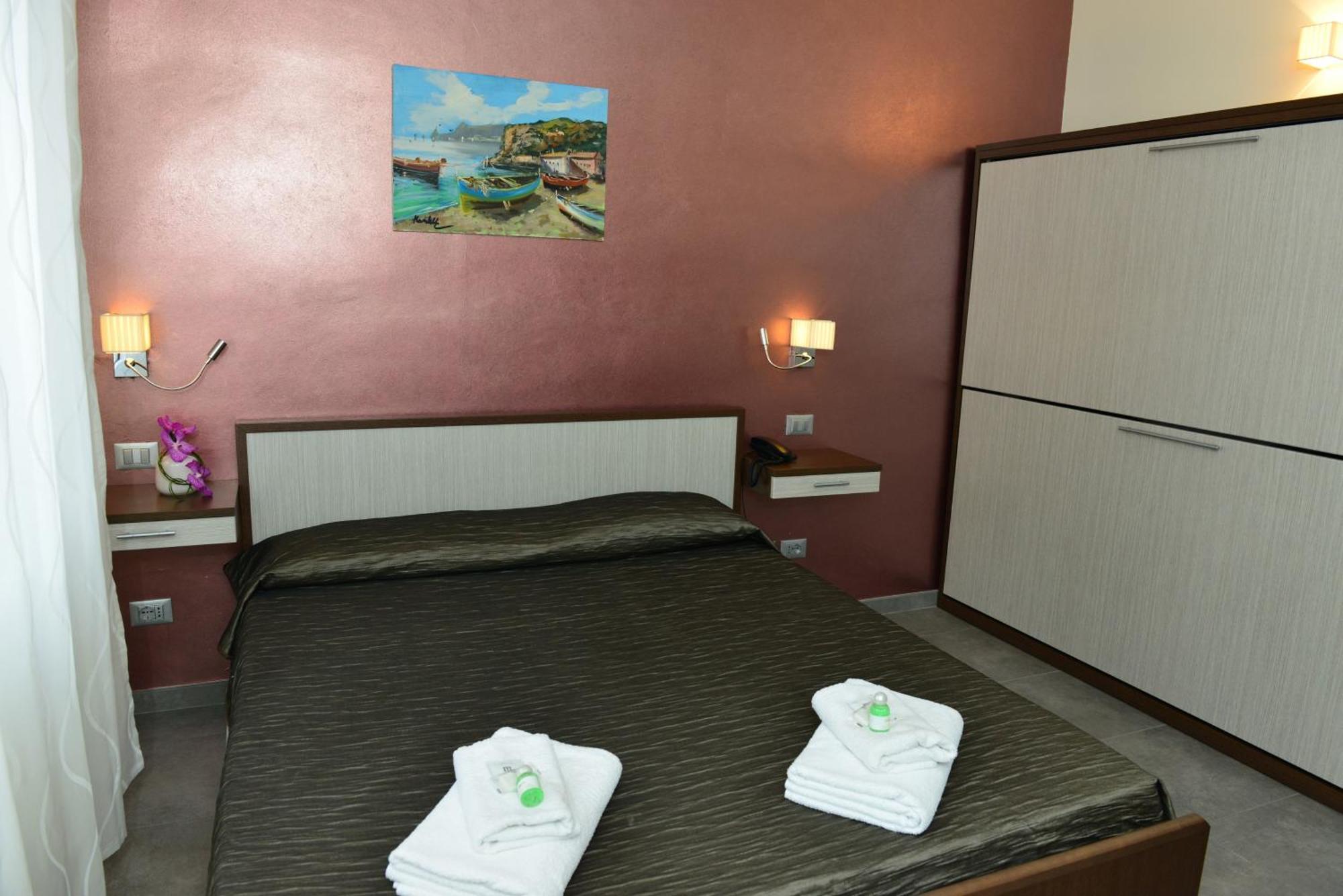 Villa Le Logge Ventimiglia Kamer foto