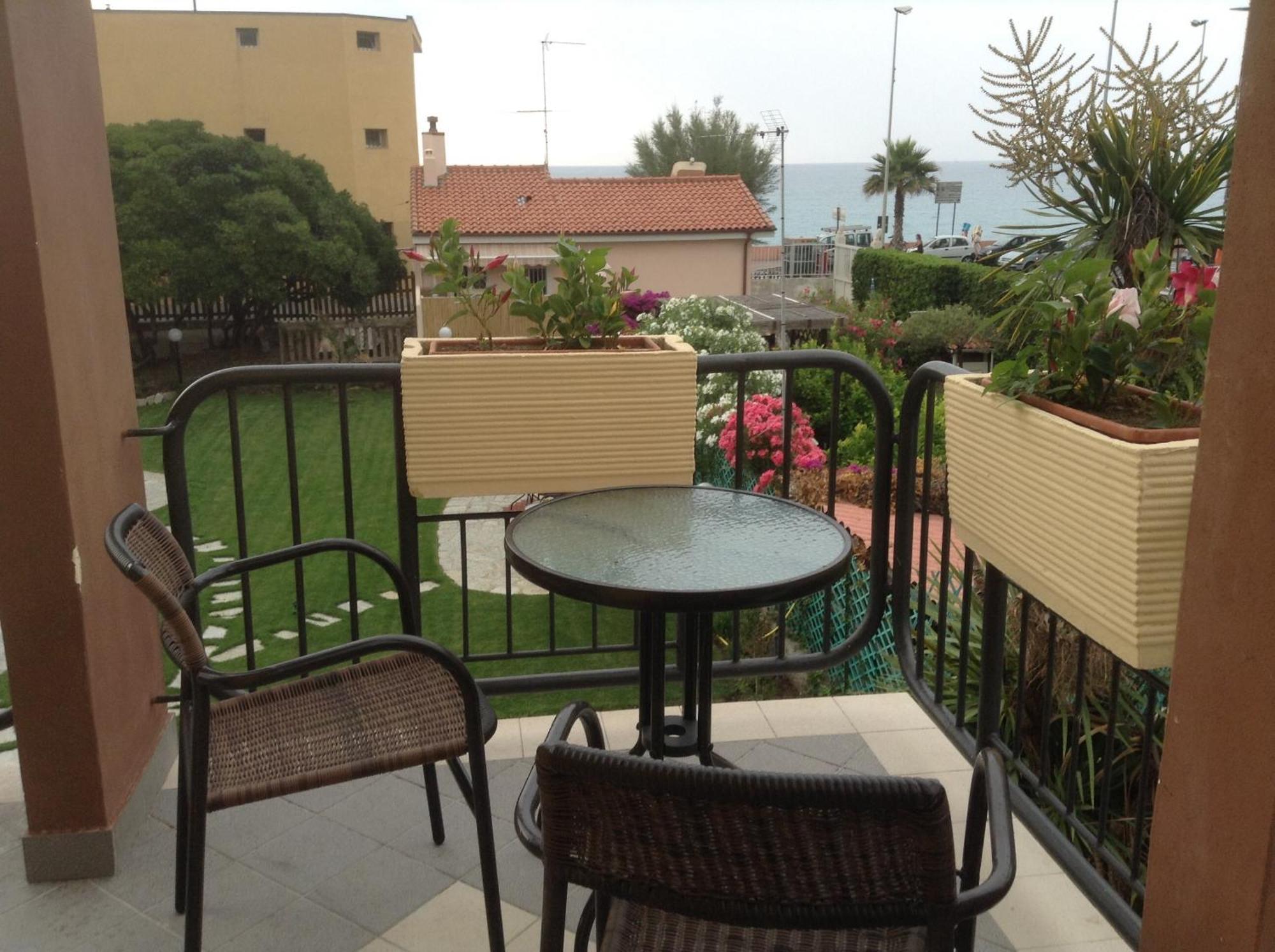 Villa Le Logge Ventimiglia Kamer foto